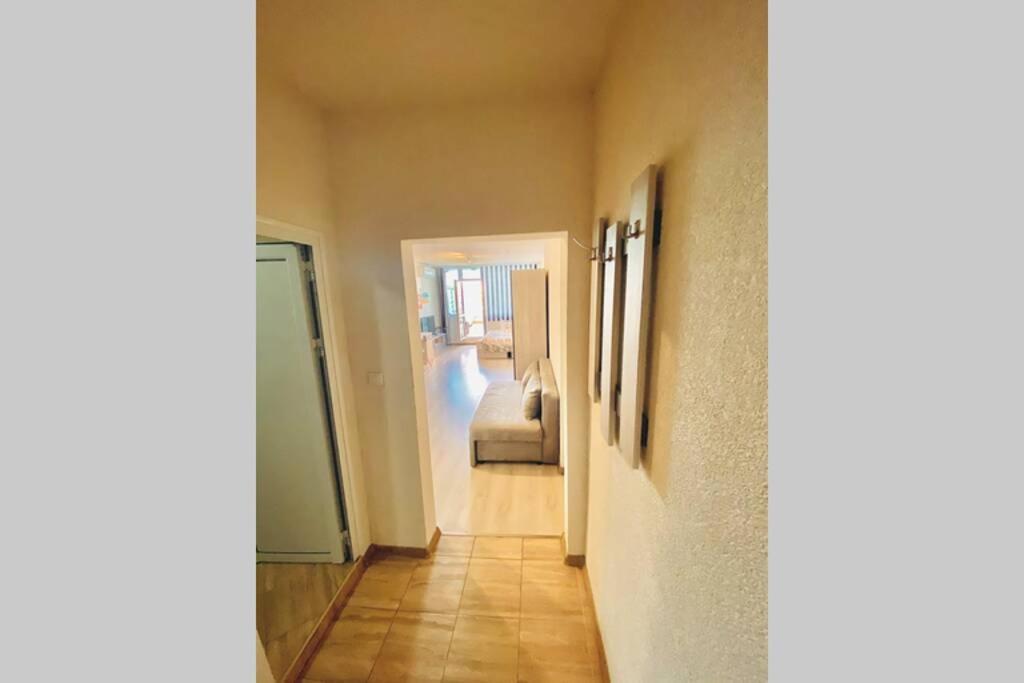 Apartament Large Studio In Studentski Grad With Huge Terrace Sofia Zewnętrze zdjęcie